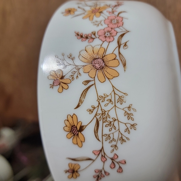 [Pyrex] England casserole dish - Picture 3 of 5